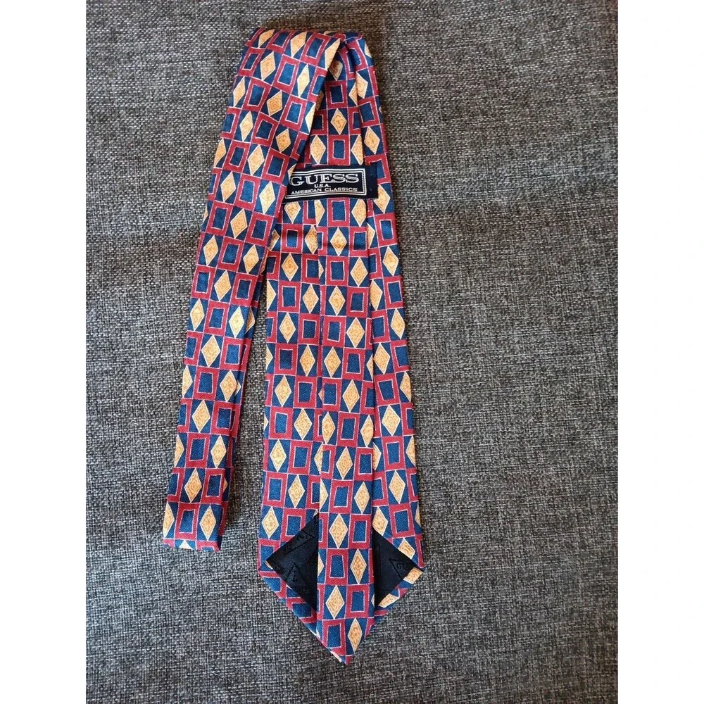 Tie 70s 80s 90s Y2K Mens Guess Silk Red Blue Beige 4 Wide 58 Long